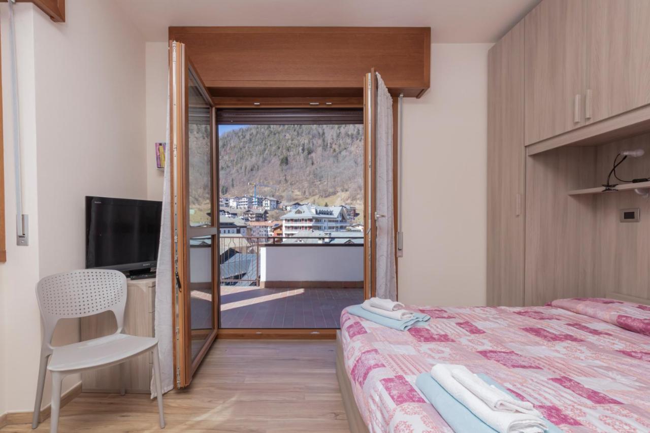 Europa Master Guest Apartment Aprica Esterno foto